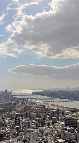 卡瓦尼世界杯摔倒-卡瓦尼世界杯摔倒，足球场上的一次意外与人性光辉